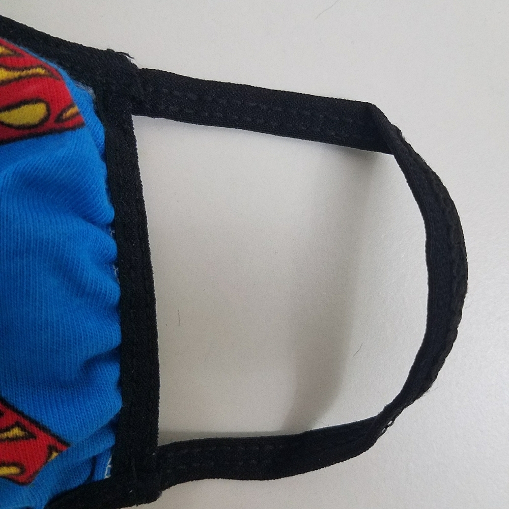 Superman Face Mask - Picture 4 of 4